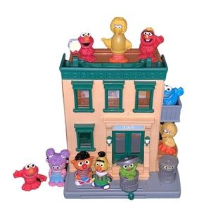 Sesame Street Hooper’s Store Playset